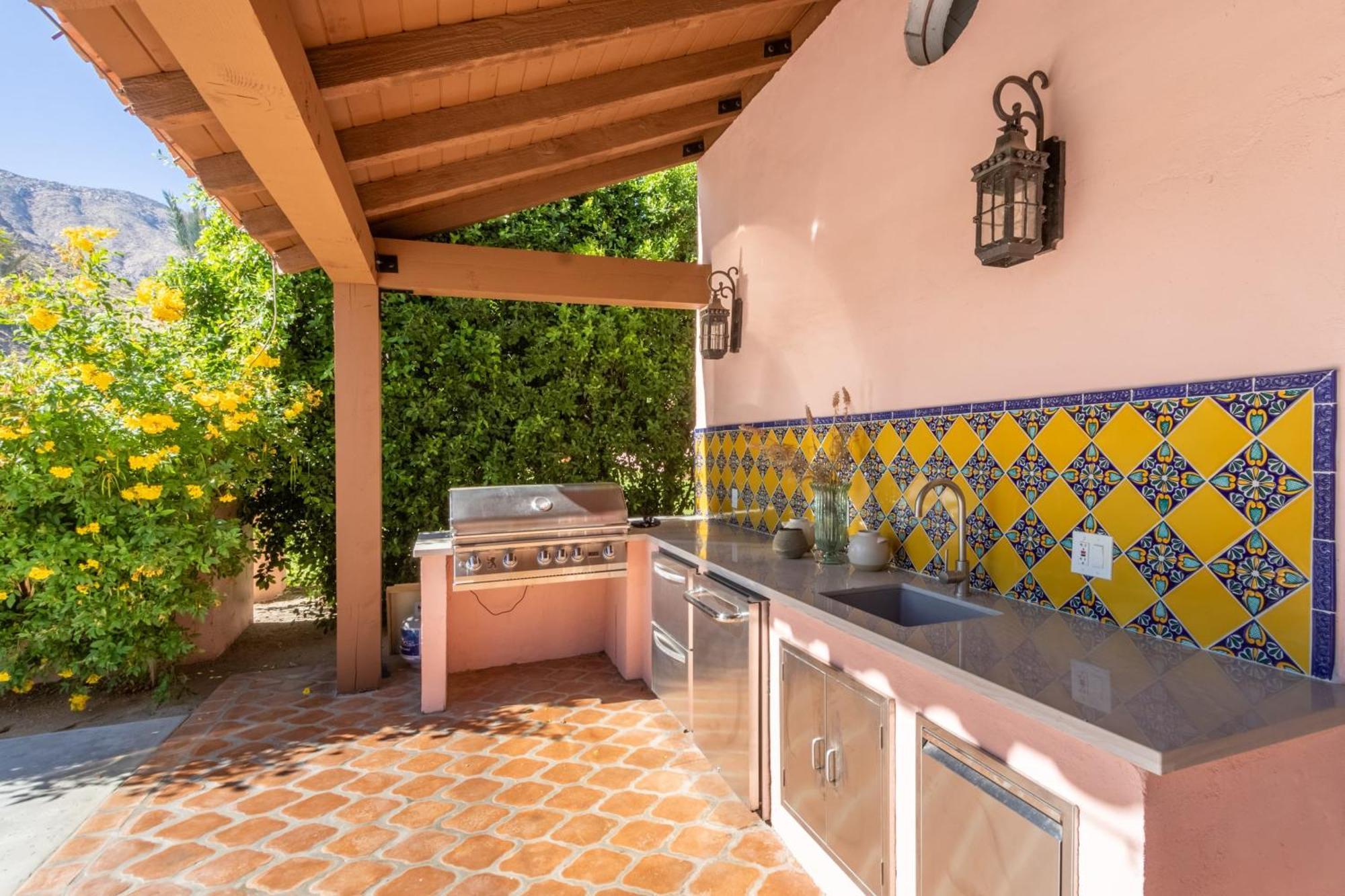 Casa Del Colibri' By Avantstay Luxe Estate W Pickle Ball Court Palm Springs Exterior photo