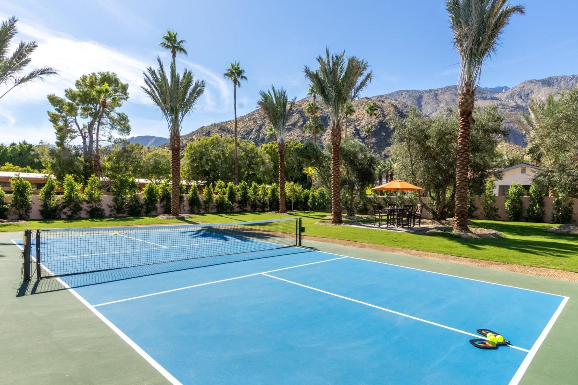 Casa Del Colibri' By Avantstay Luxe Estate W Pickle Ball Court Palm Springs Exterior photo