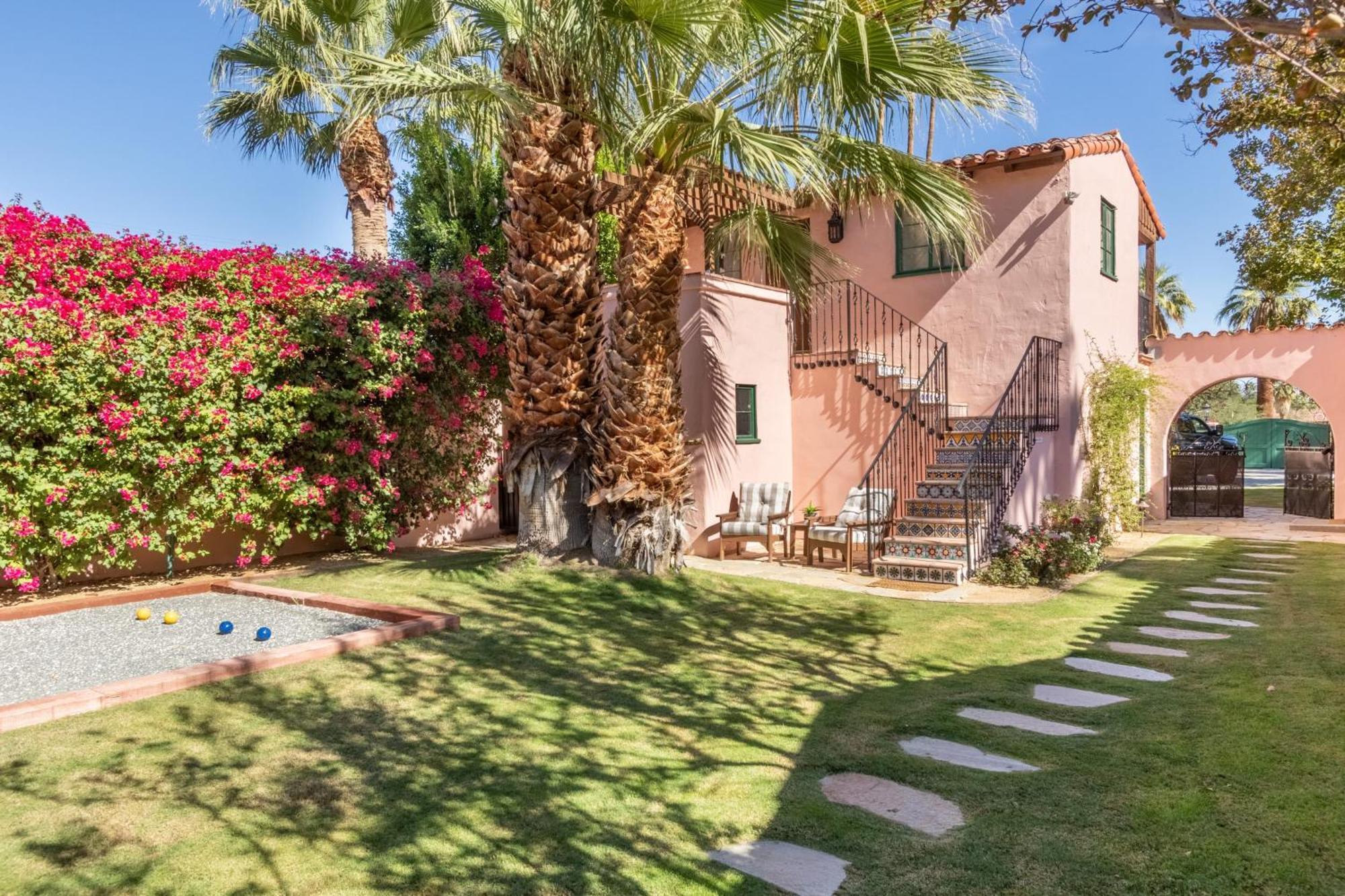 Casa Del Colibri' By Avantstay Luxe Estate W Pickle Ball Court Palm Springs Exterior photo